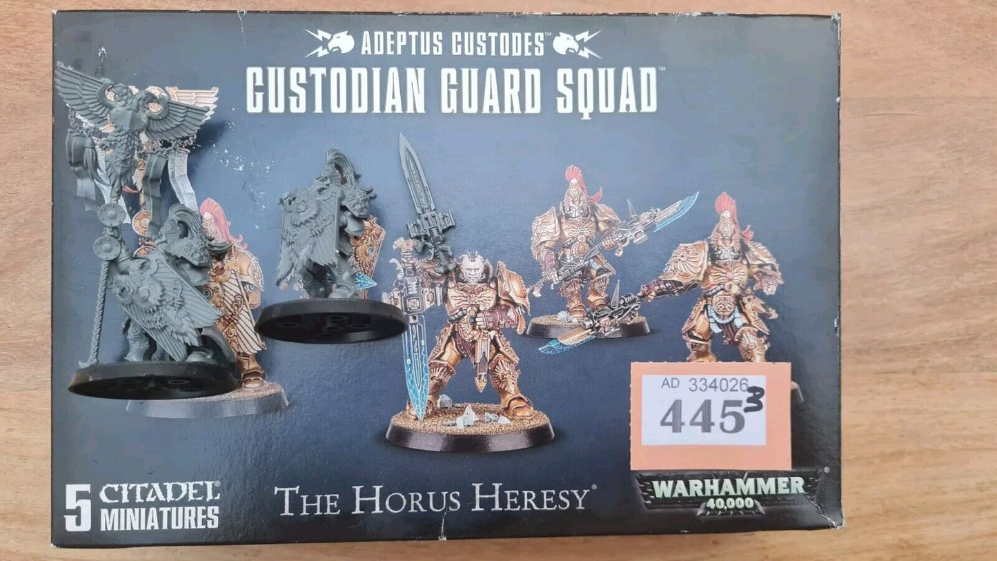 Warhammer Adeptus Custode Vexilus Praetor Squad