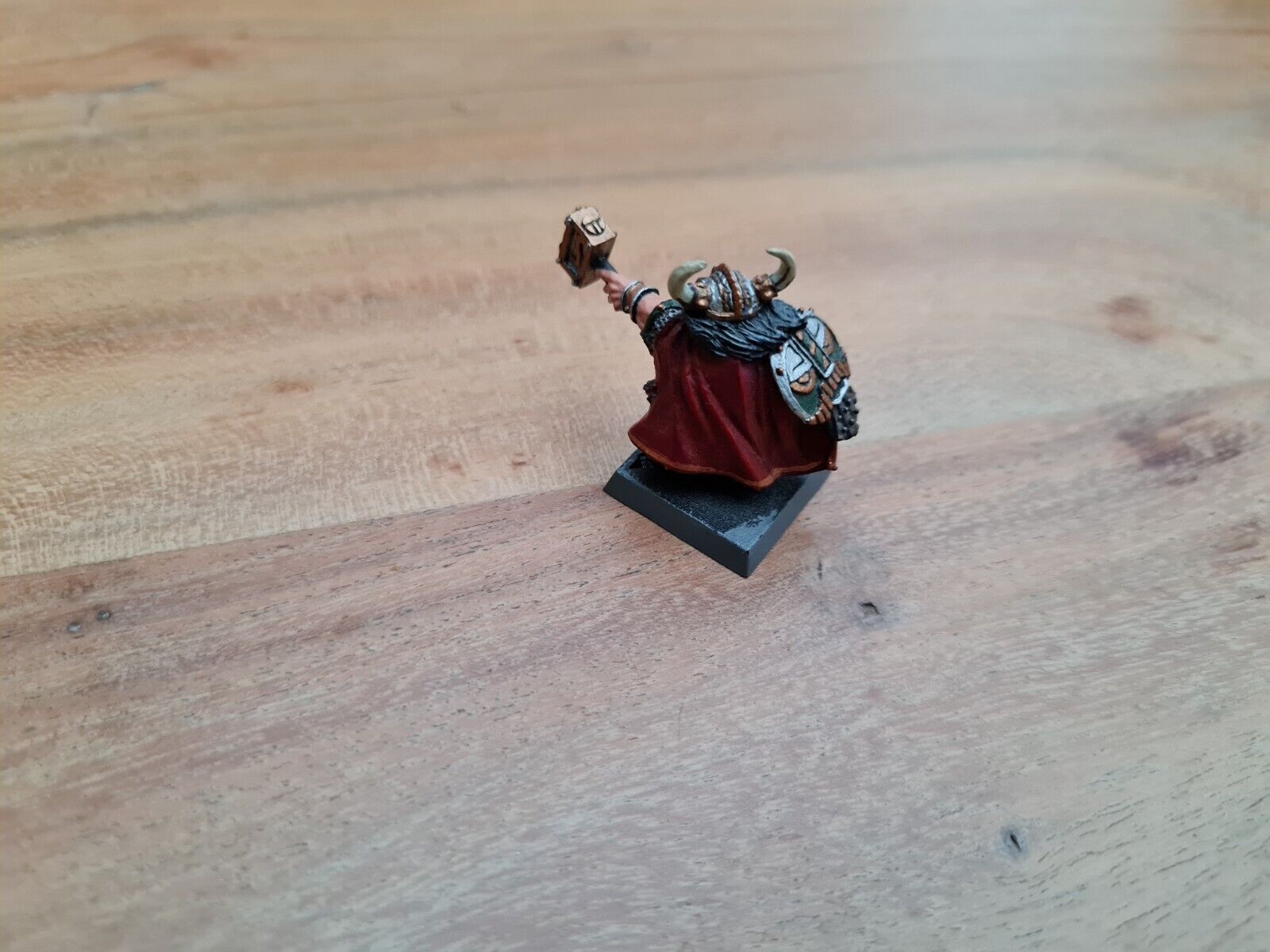 Warhammer Dwarf Lord With Hammer And Shield Nicely Painted