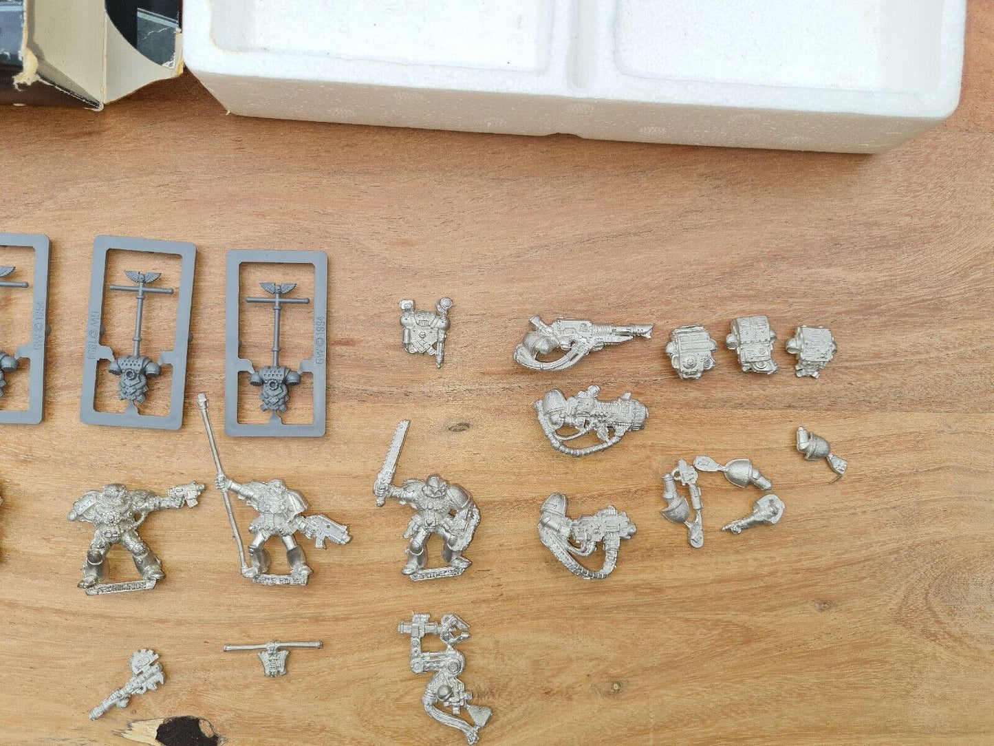 Warhammer 40k Space Marine Character Set + Devastator Upgrades Metal