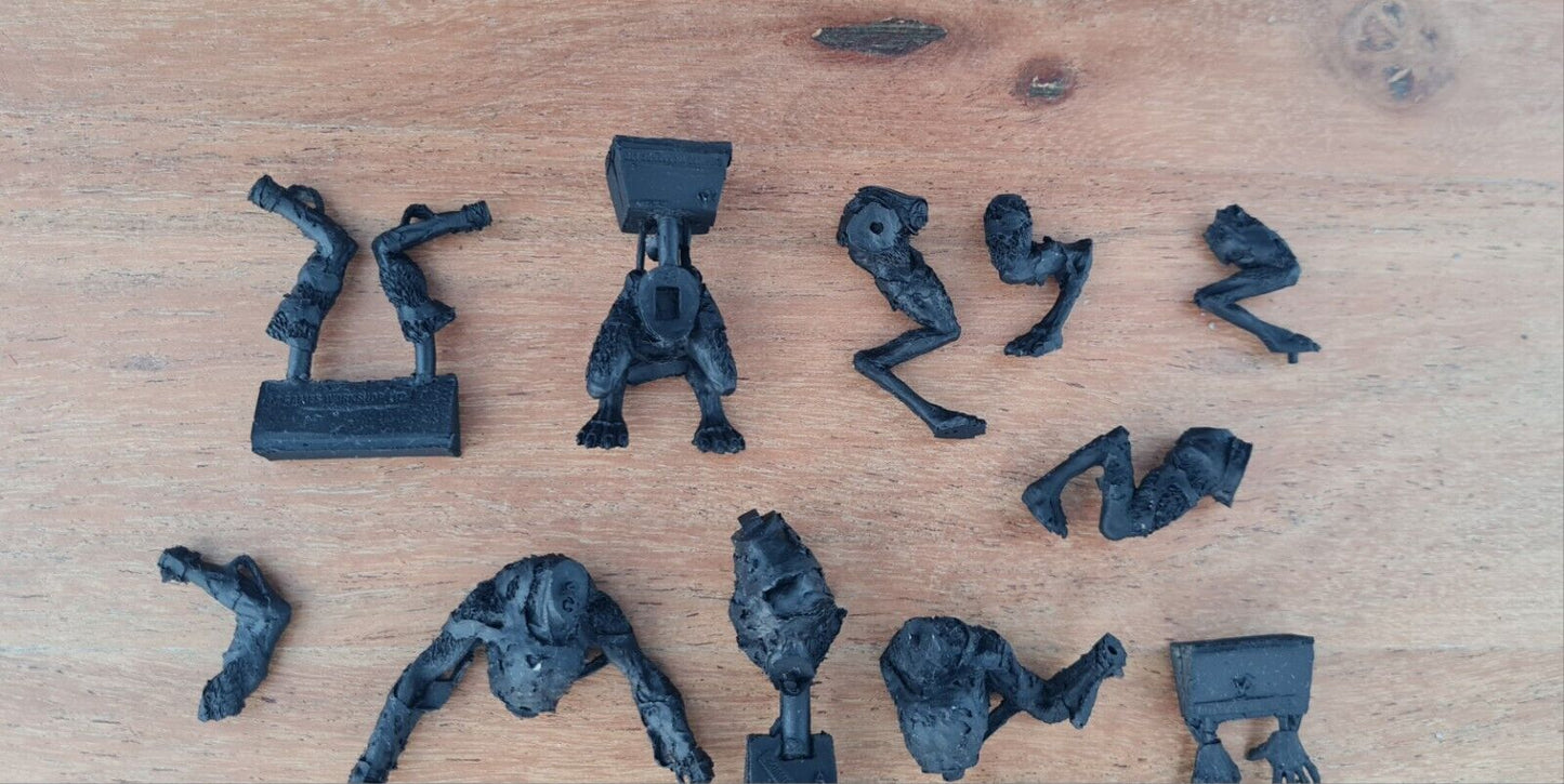 Warhammer Forgeworld Skin Wolves Missing 2 Heads