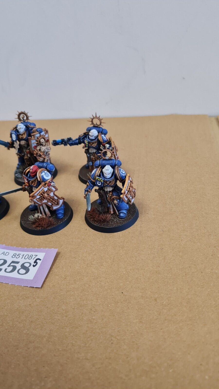 Warhammer 40k Space Marine Csptain + Lieutenant + Bladeguards Well Painted