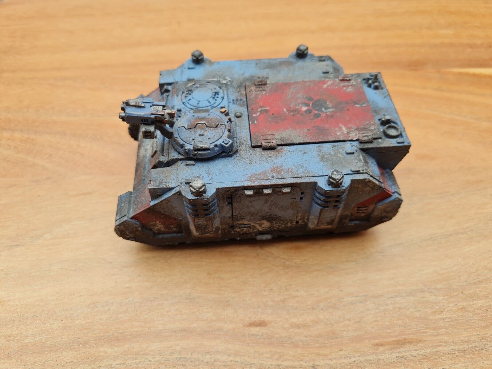 Warhammer 40k Rhino Well Painted