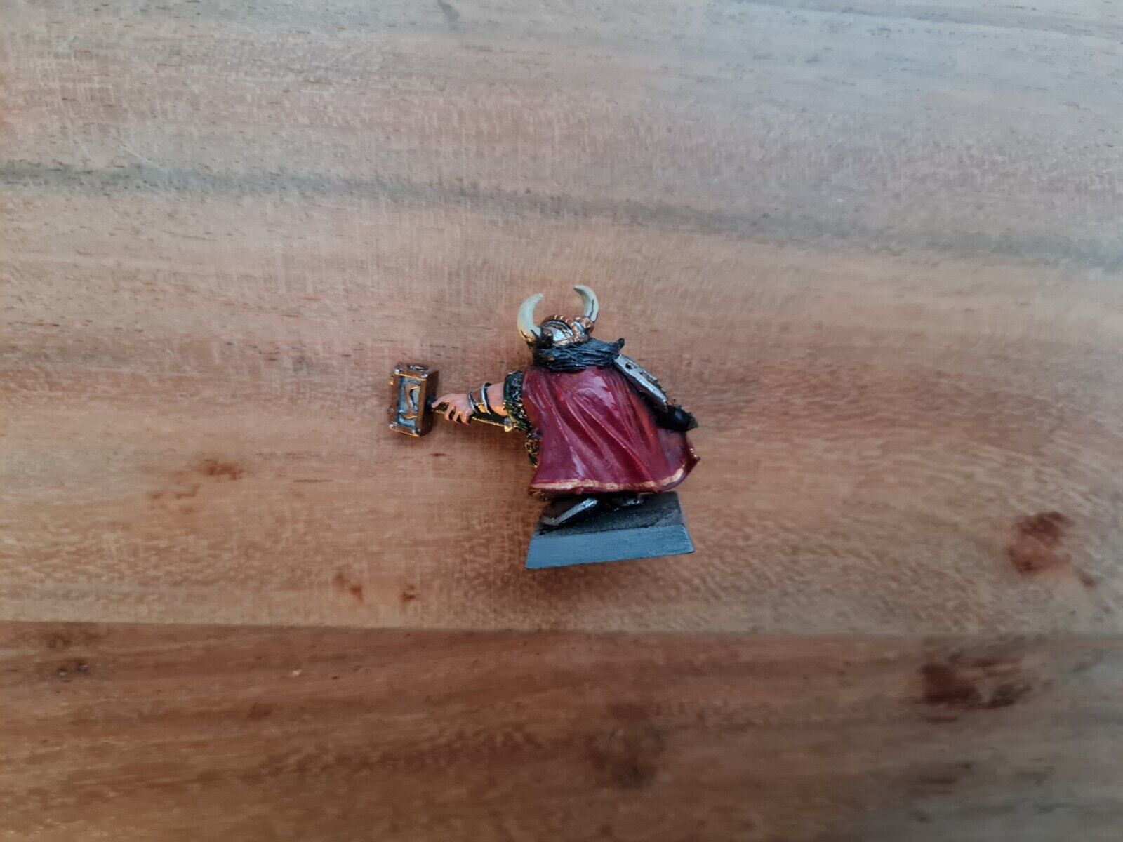 Warhammer Dwarf Lord With Hammer And Shield Nicely Painted