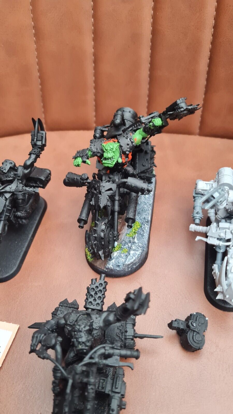 Warhammer 40k Forgeworld Ork Warboss + Nobz On Bikes