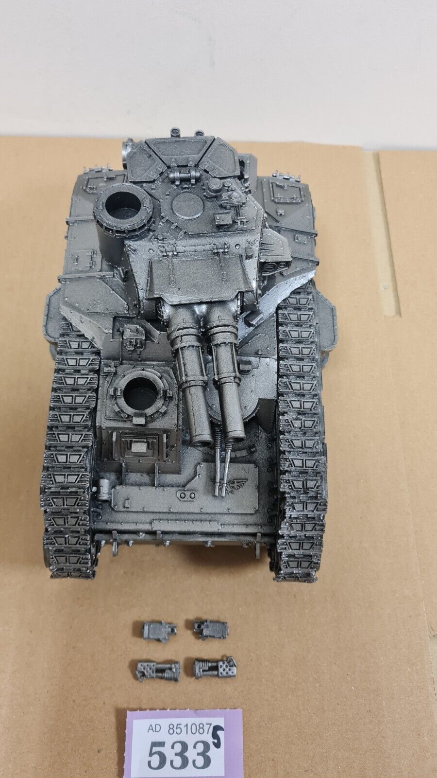 Warhammer Forgeworld Macharius Heavy Tank