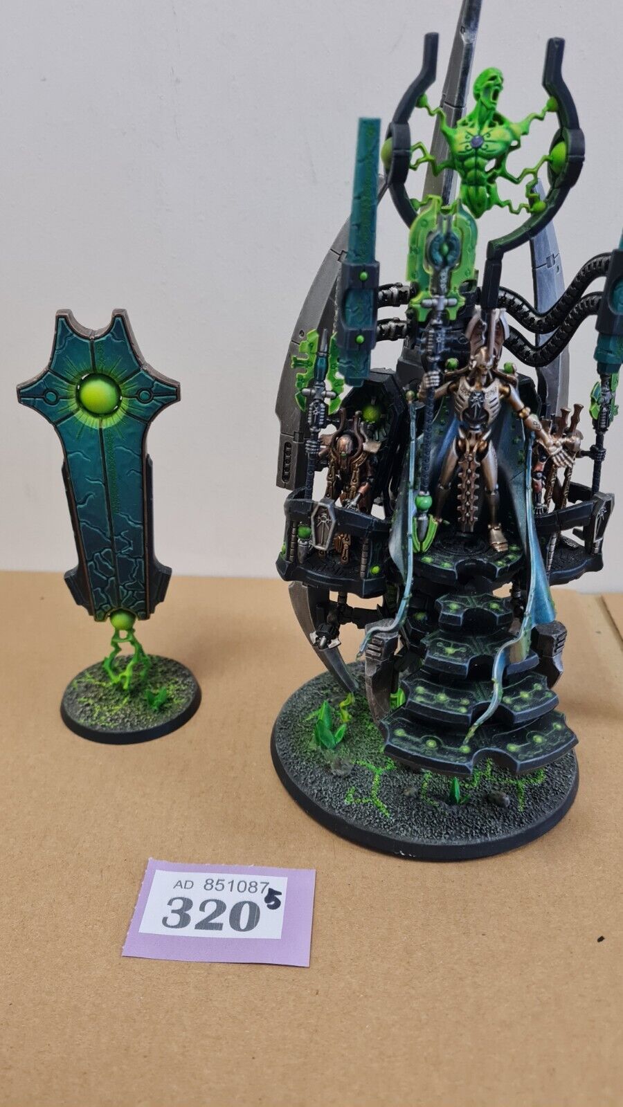 Warhammer 40k Necron Szarekh The Silent King Well Painted