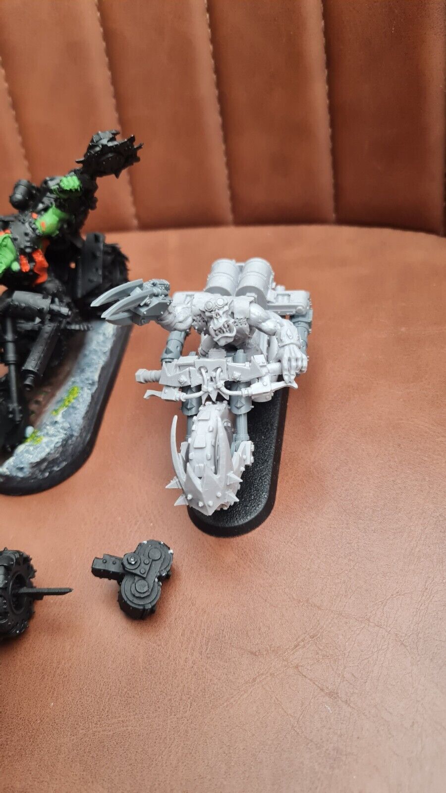 Warhammer 40k Forgeworld Ork Warboss + Nobz On Bikes