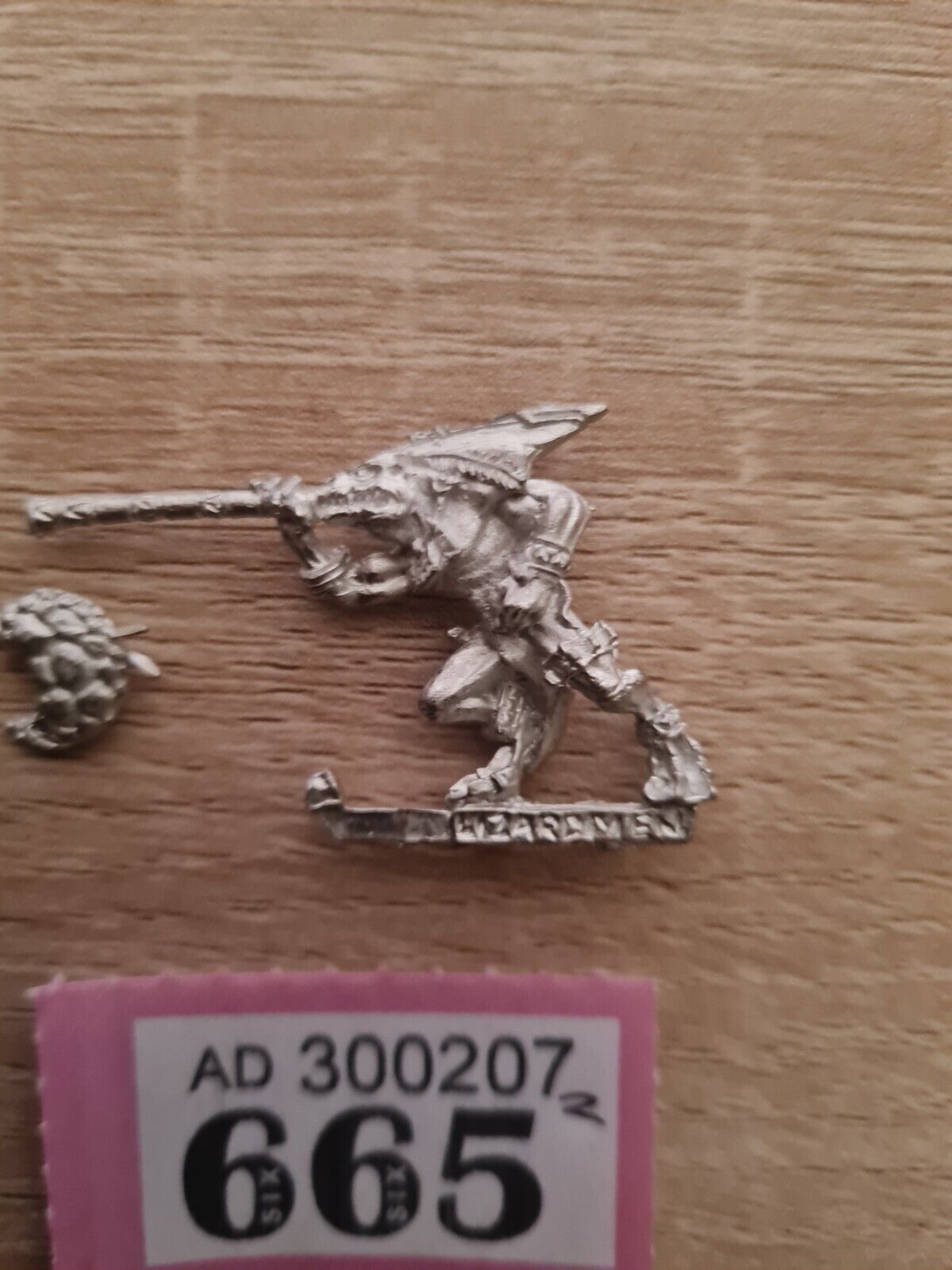 Warhammer Lizadsmen Skink Chief With Blowpipe And Shield Metal Oop