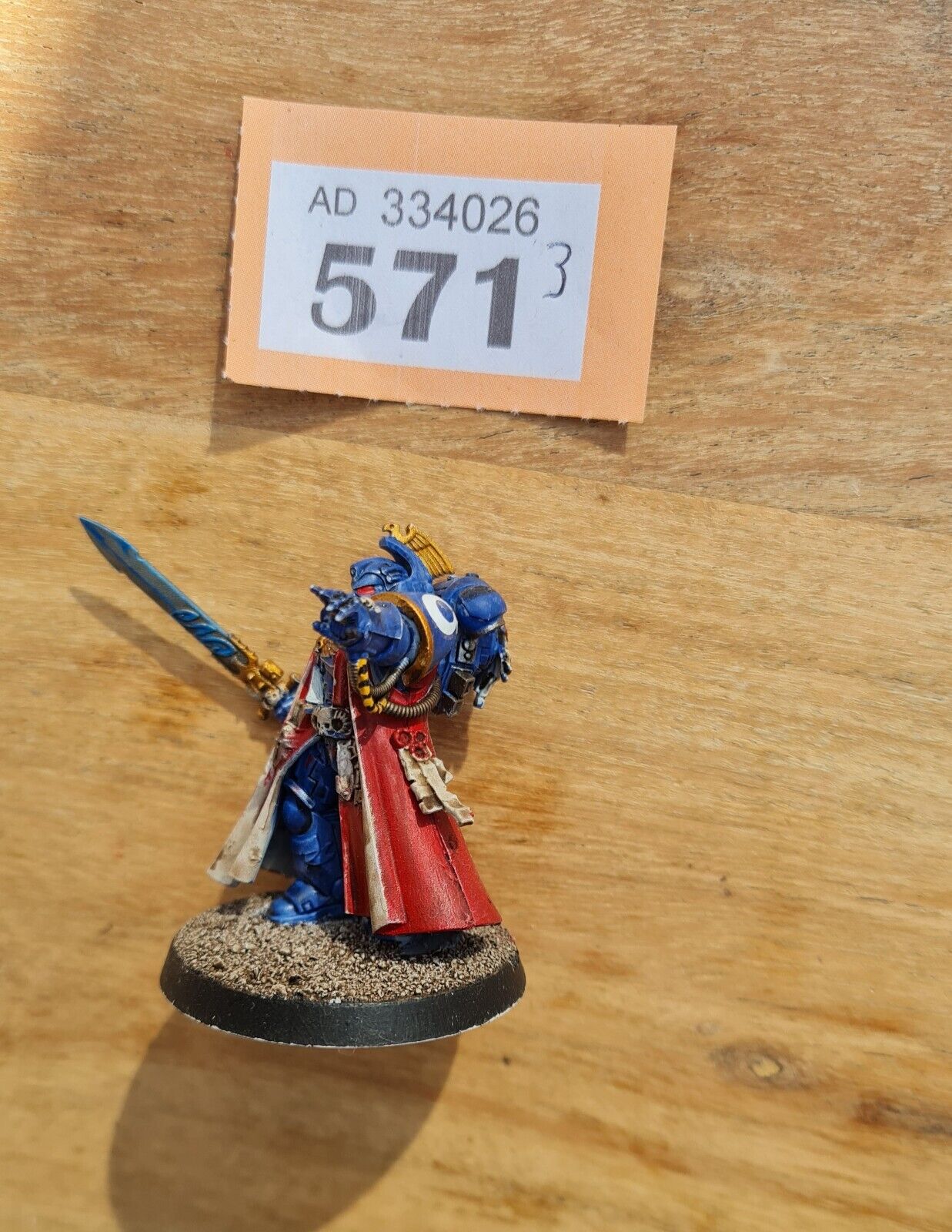 Warhammer 40k Space Marine Primaris Librerian