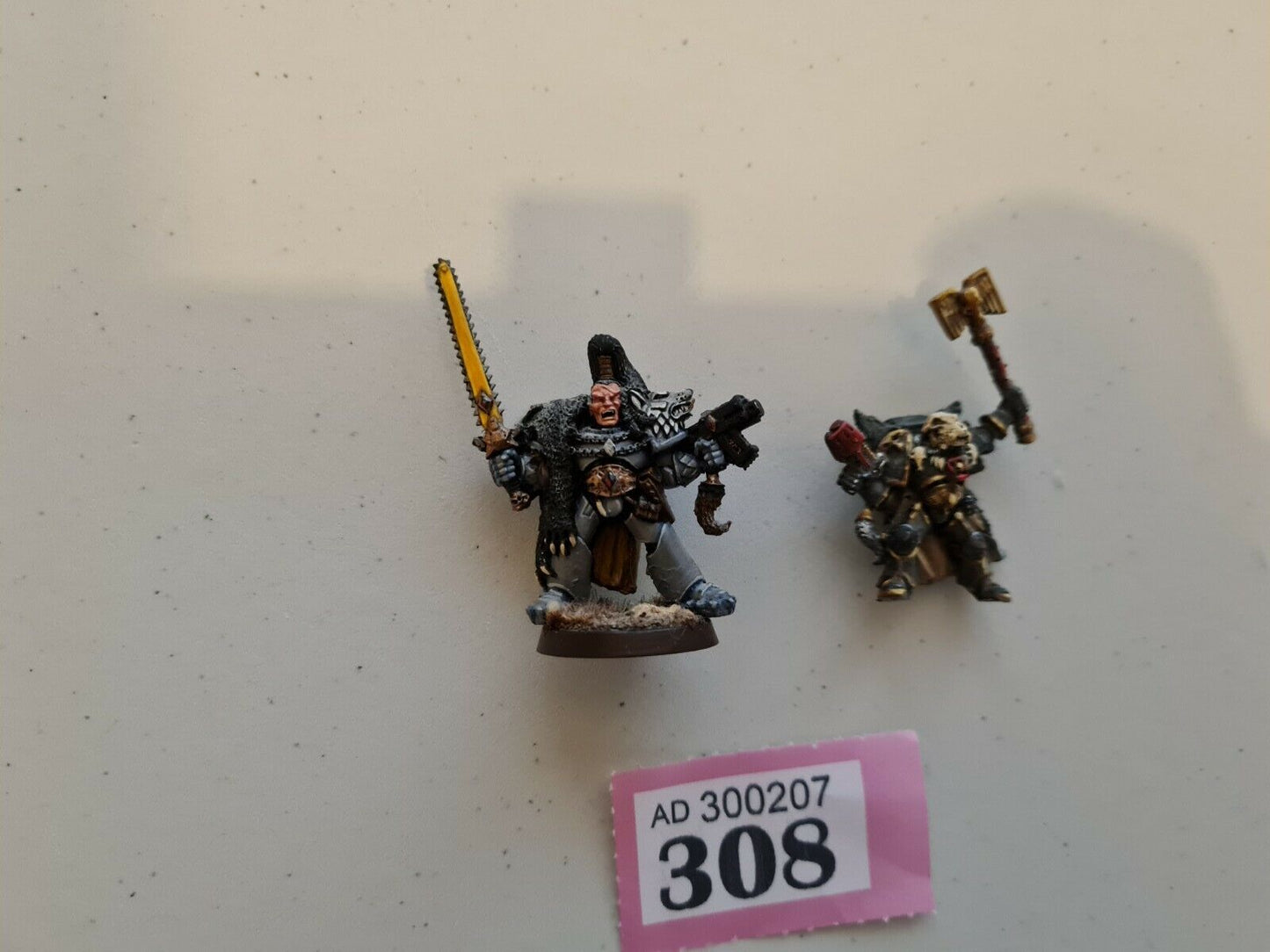 Warhammer 40k Space Wolfs Ragnar Blackmane + Ulrik The Slayer Nicely Painted met