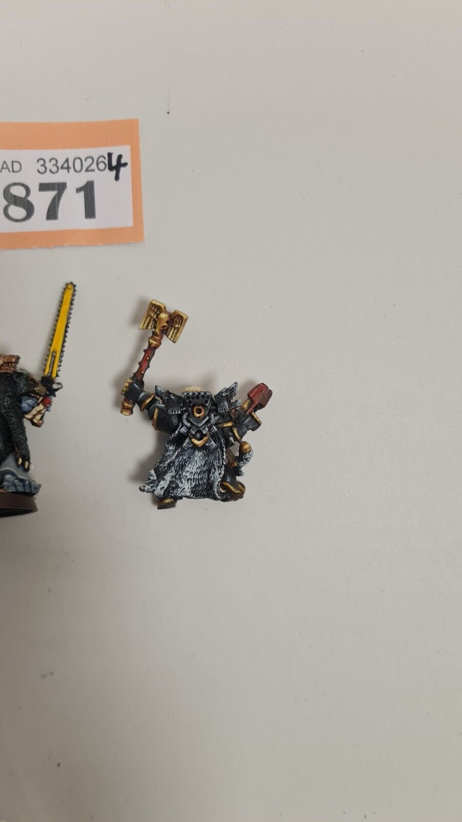 Warhammer 40k Ragnar Blackmane + Chaplain Nicely Painted Metal