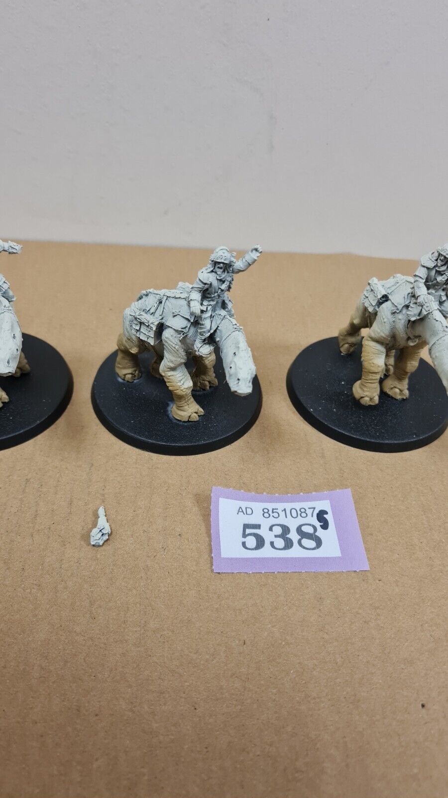 Warhammer Forgeworld Tallarn Mukaali X 3