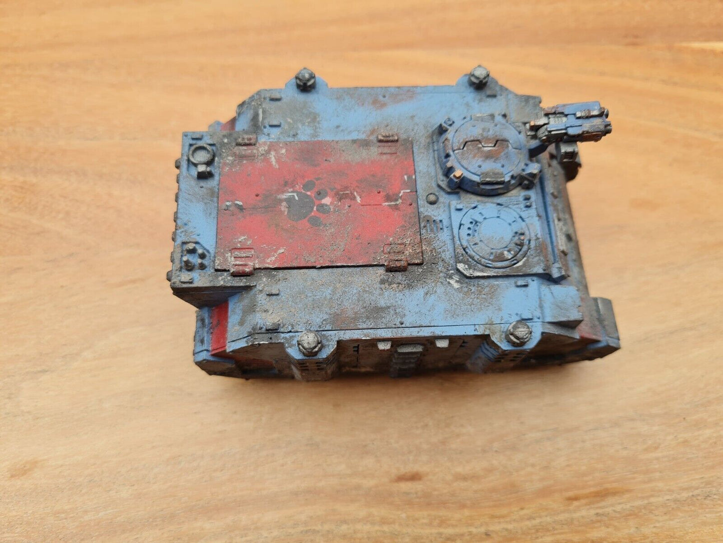 Warhammer 40k Rhino Well Painted