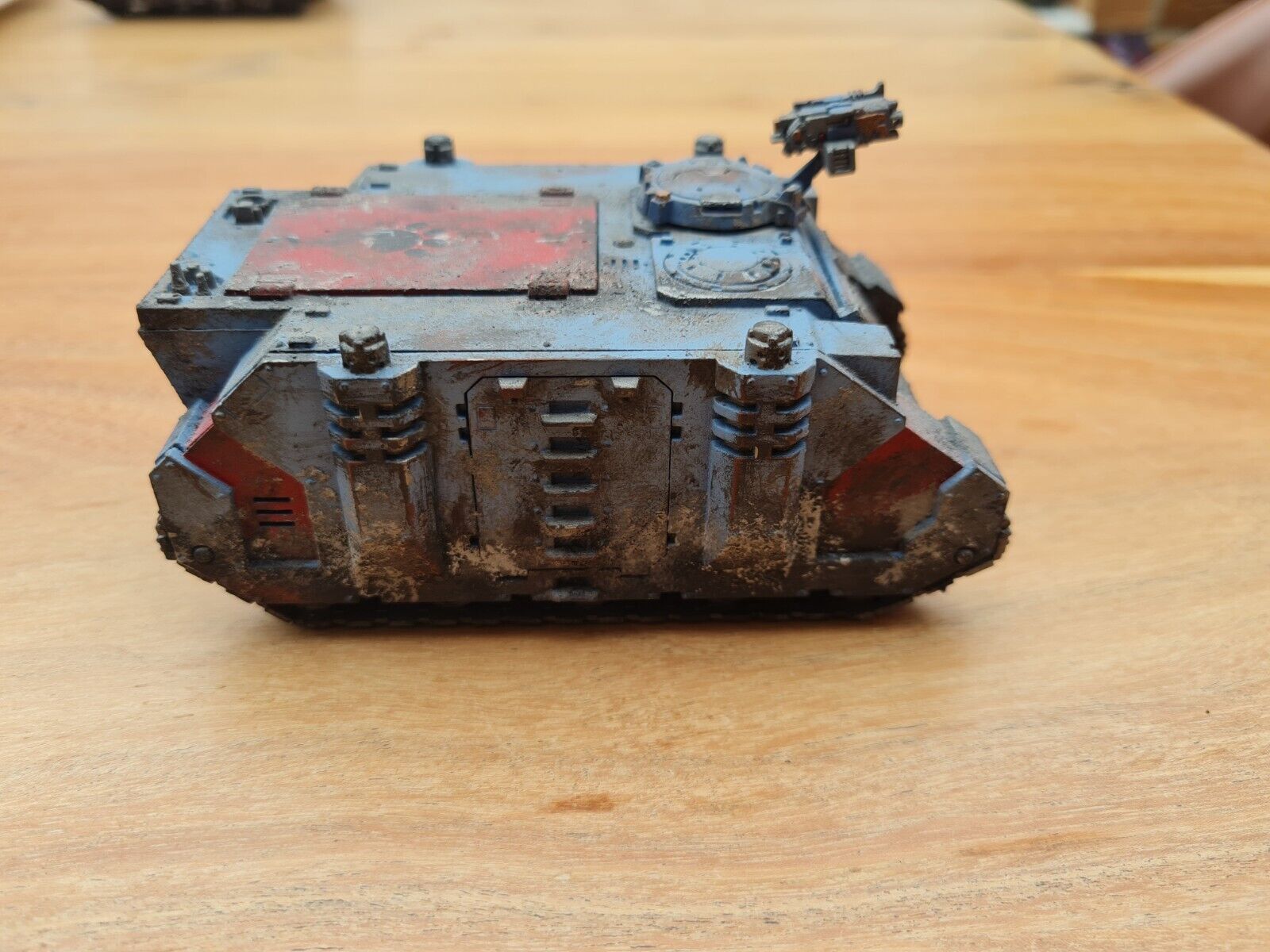 Warhammer 40k Rhino Well Painted