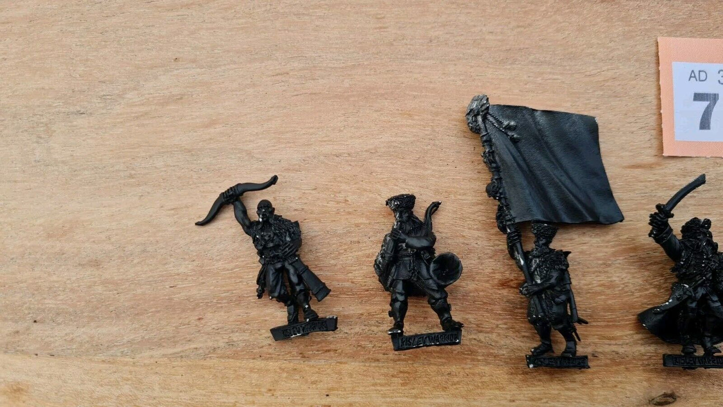 Warhammer Fantasy Kislev Kossars X 10 With Command