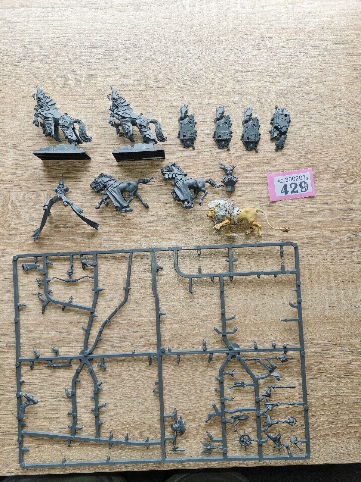 Warhammer High Elf Mounts +1 Rider Oop