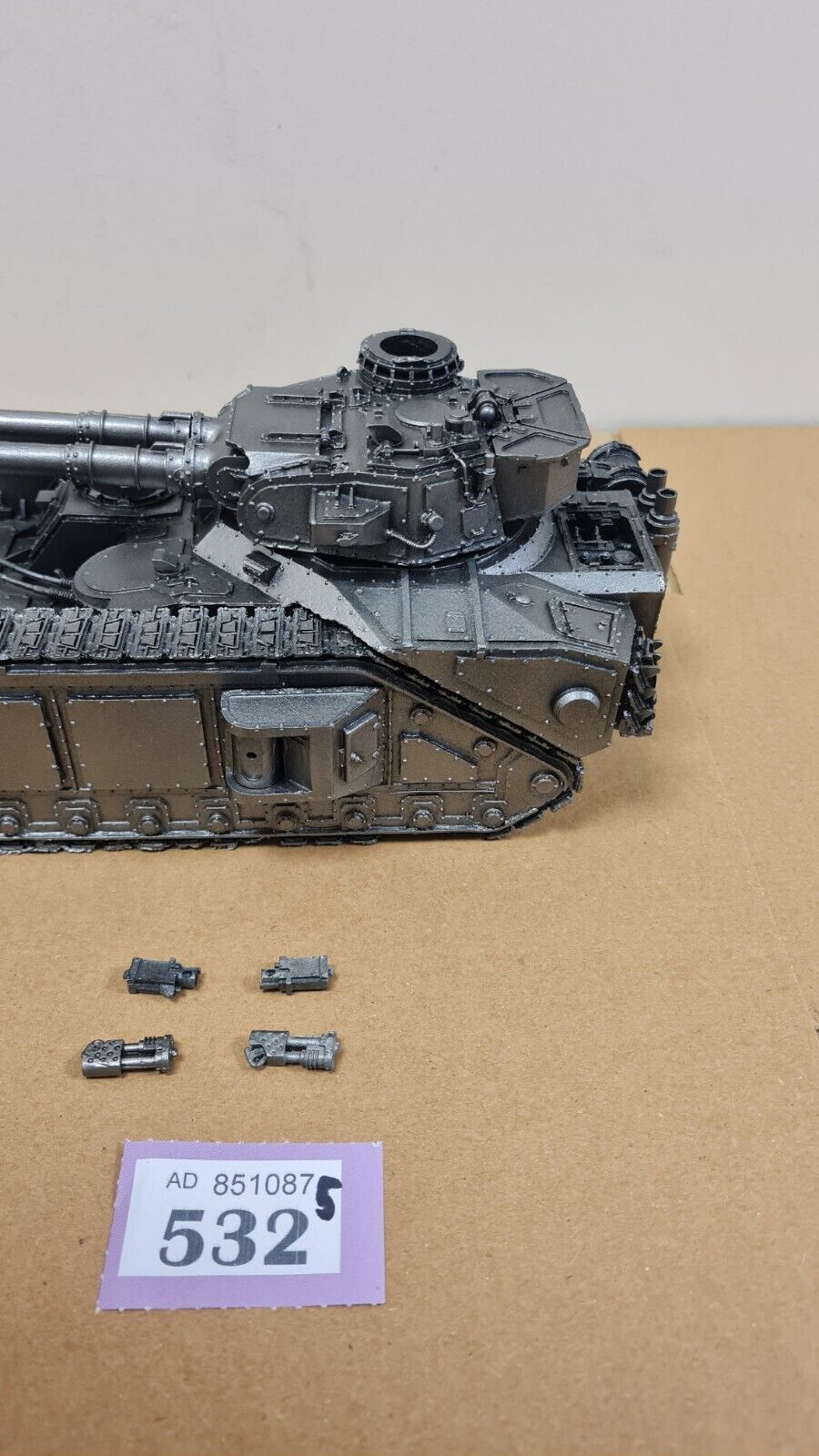 Warhammer Forgeworld Macharius Vanquisher Tank