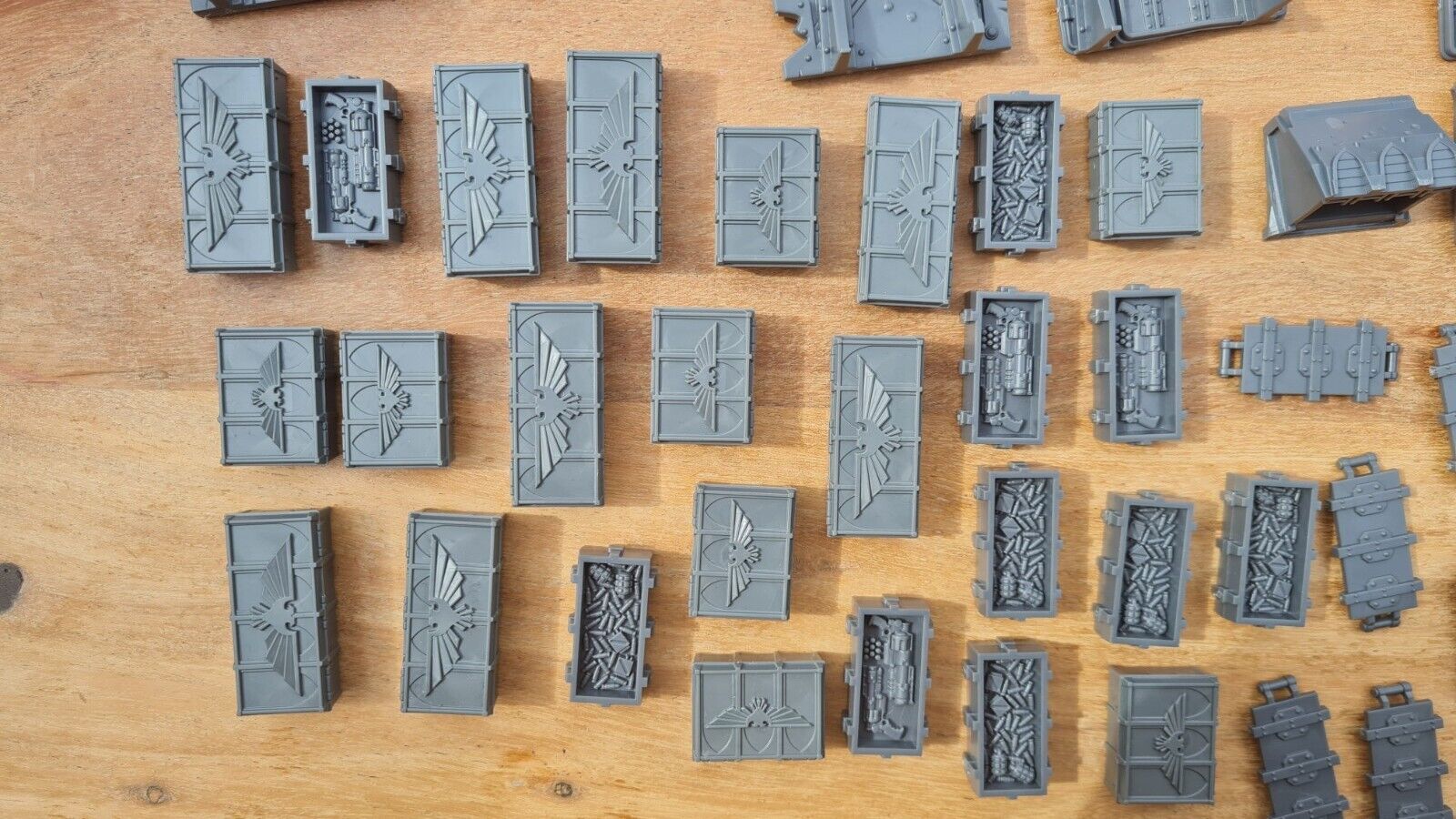 Warhammer 40k Terrain Pieces