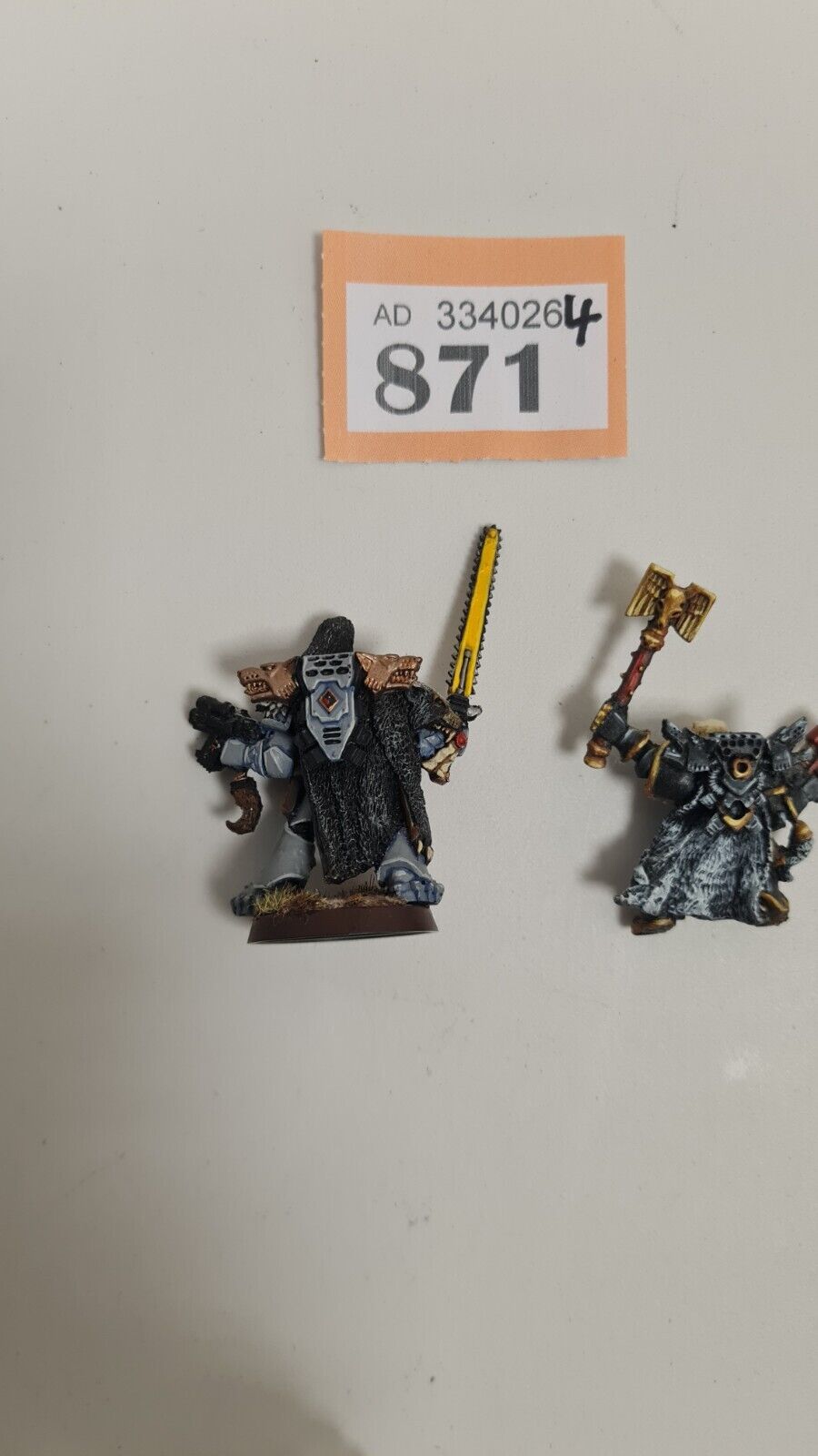 Warhammer 40k Ragnar Blackmane + Chaplain Nicely Painted Metal