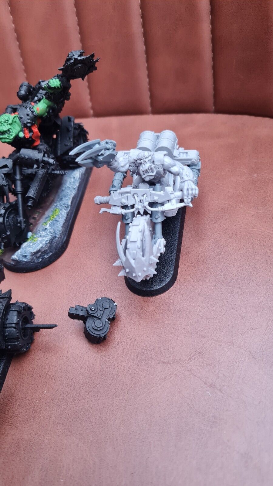 Warhammer 40k Forgeworld Ork Warboss + Nobz On Bikes