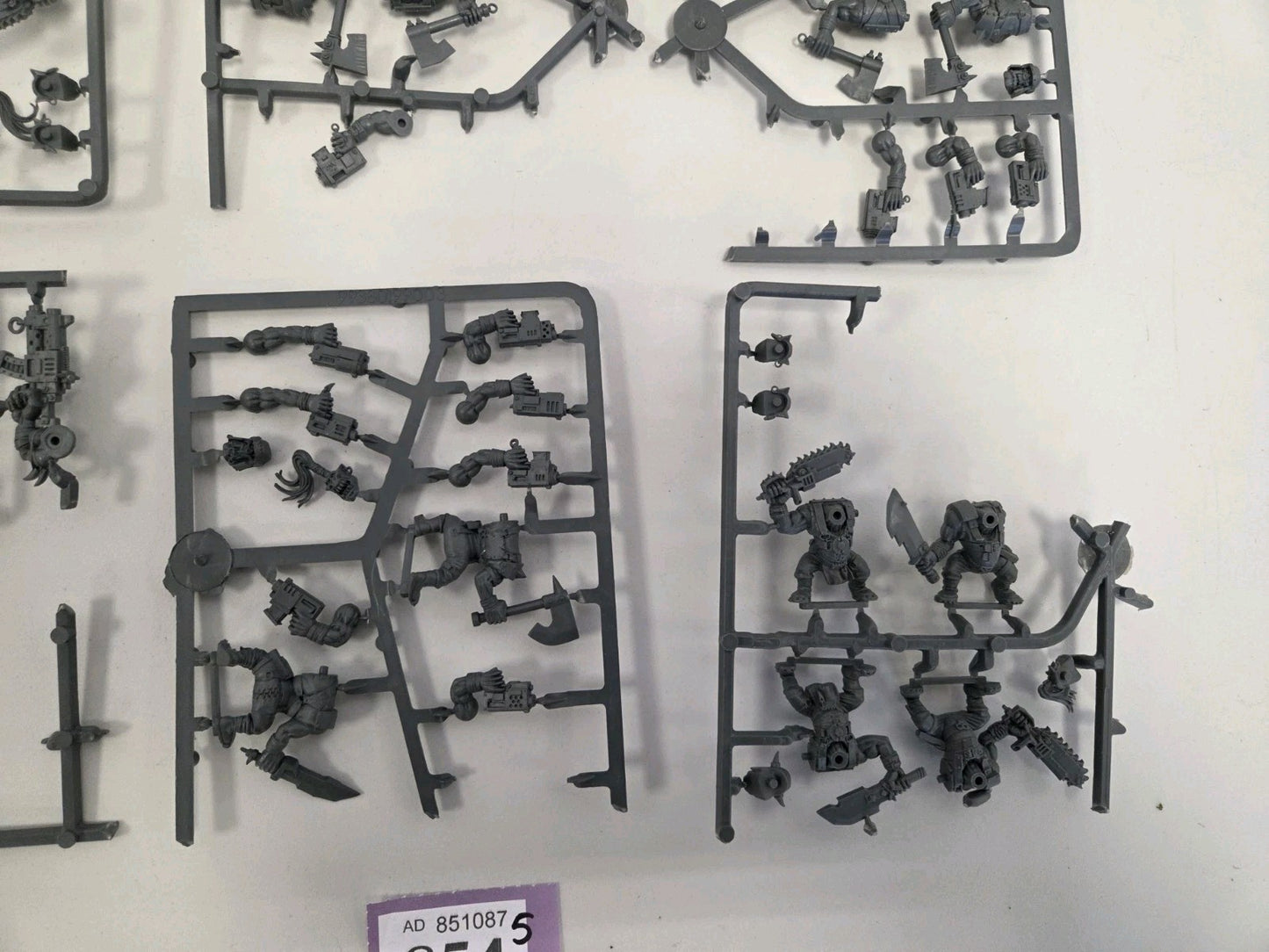 Warhammer 40k Ork Warboss + 17 Choppa Boyz Black Reach