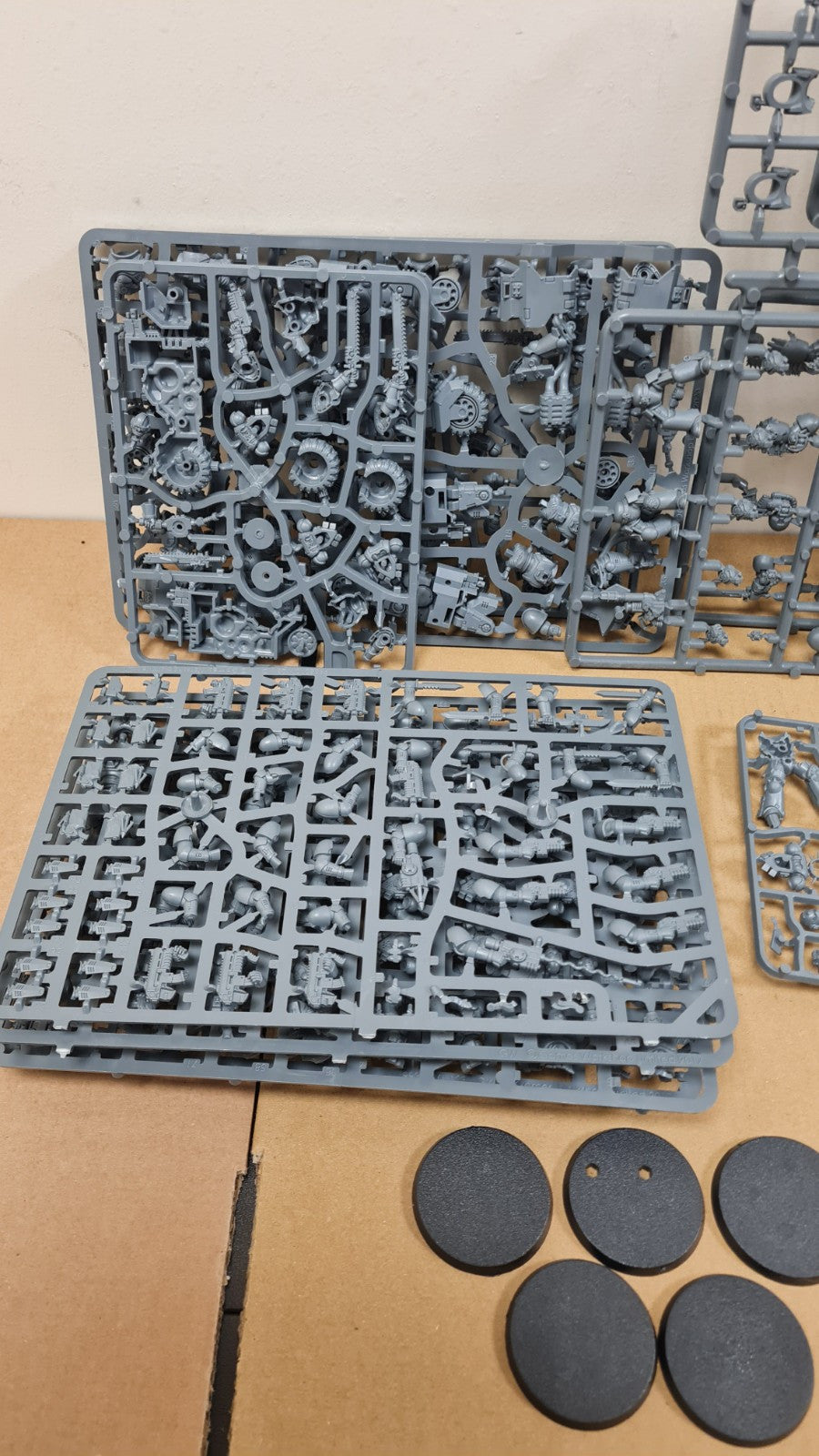 Warhammer 40k Space Marine Army New On Sprues