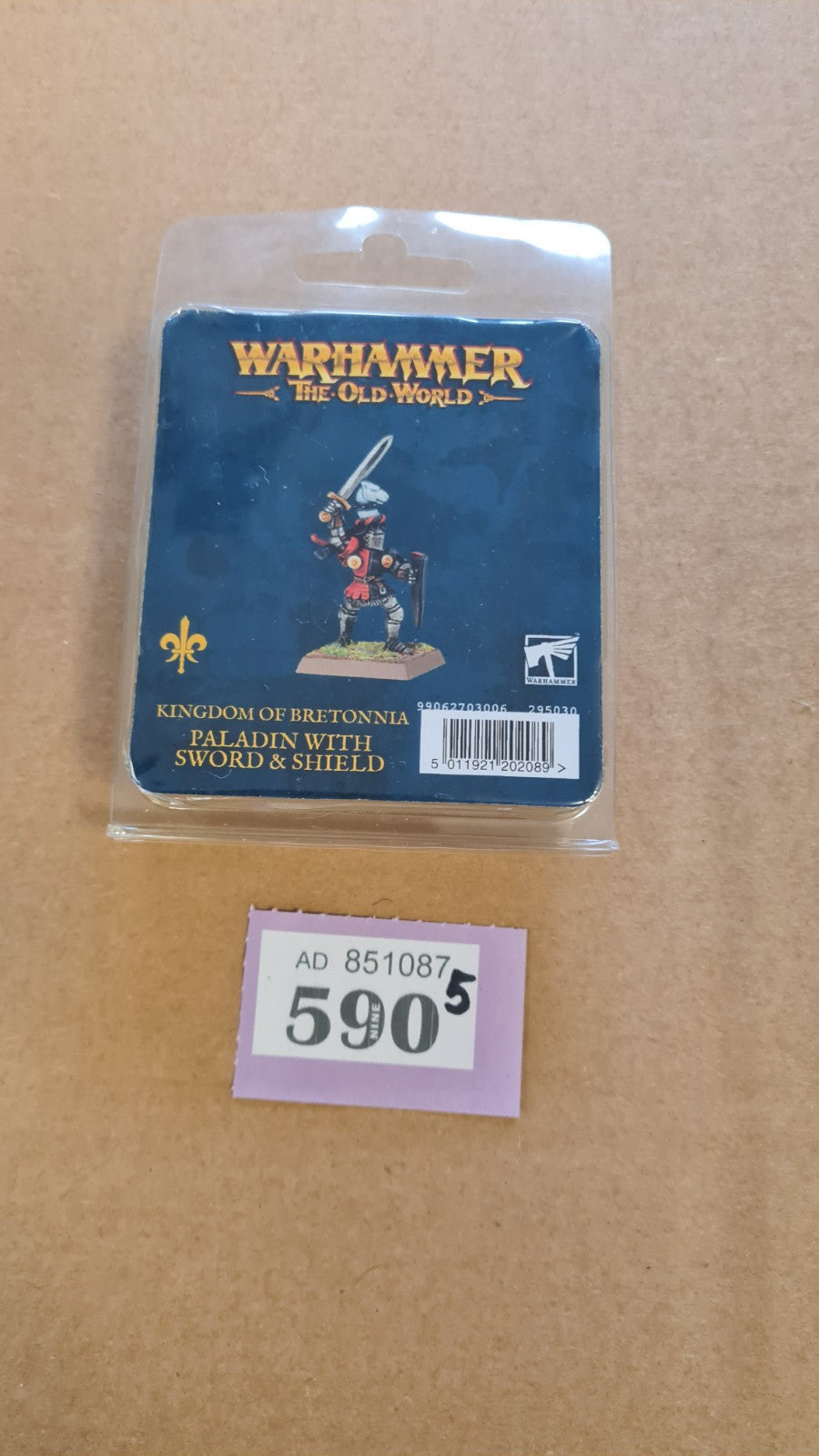 Warhammer The Old World Bretonnian Paladin With Sword And Shield New