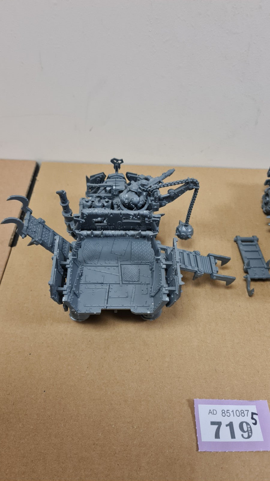 Warhammer 40k Ork Trukks X 2