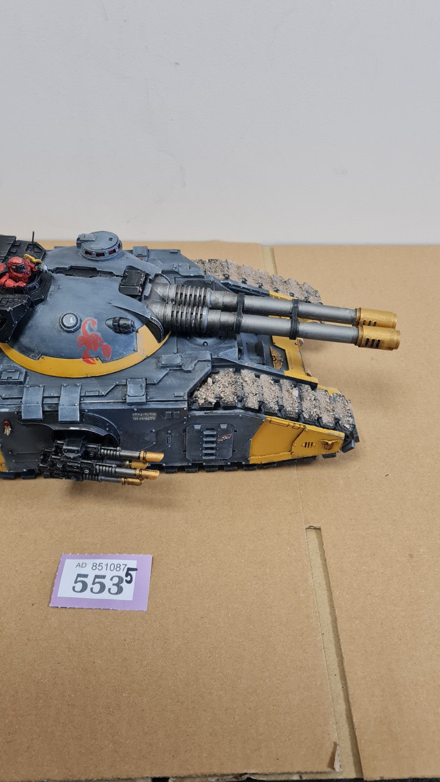 Warhammer Forgeworld Fellblade Super Heavy Tank