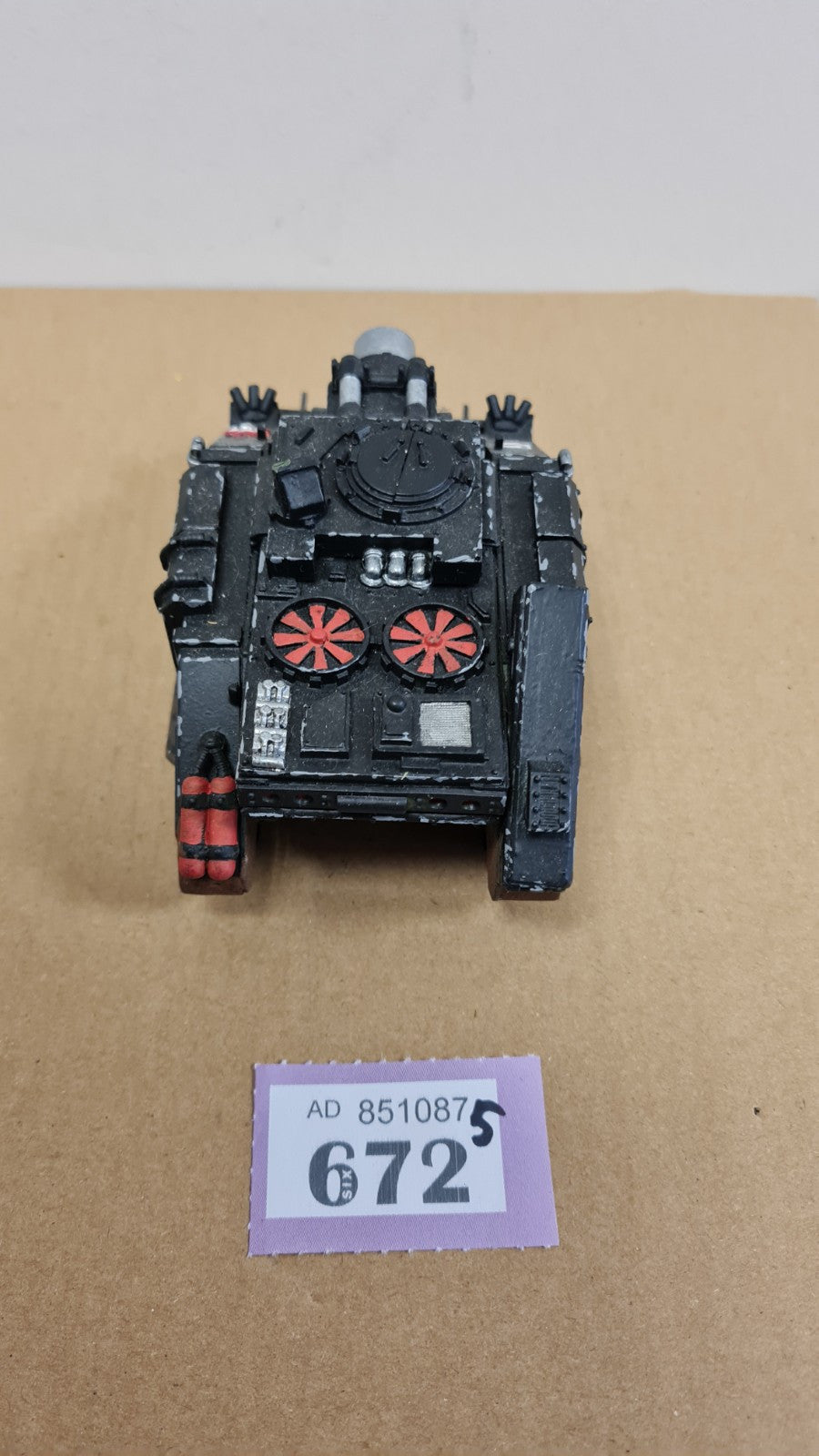 Warhammer 40k Space Marine Vindicator Metal